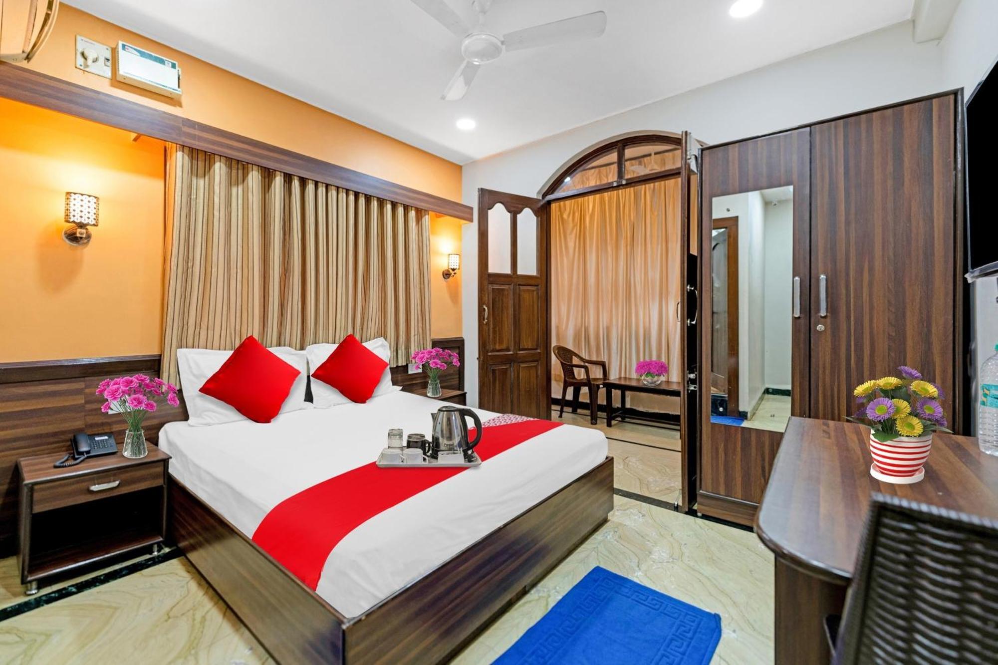 Collection O Oceana The Holiday Home Near Immaculate Conception Church باناجي المظهر الخارجي الصورة